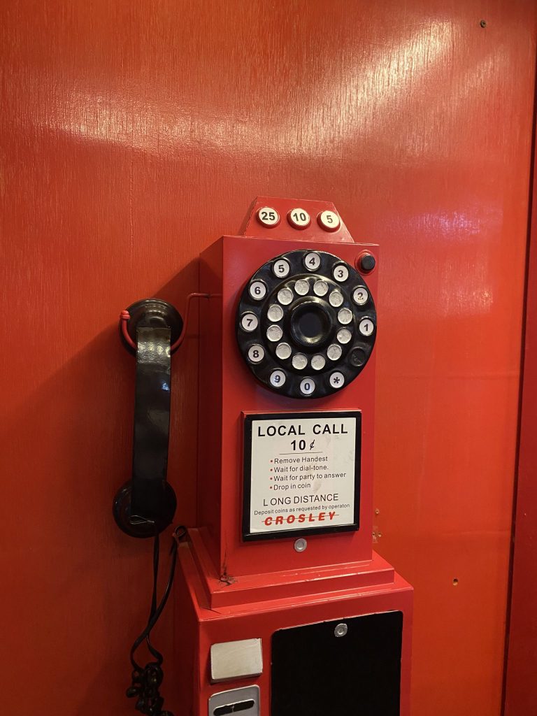 Régi tárcsás telefon – telefonszámok egységesítése Excelben