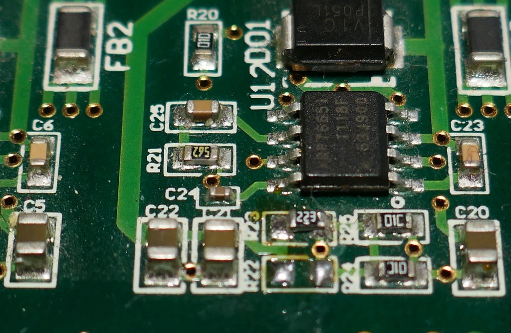 Elektronikai áramkör részletei – több CSV összefűzése